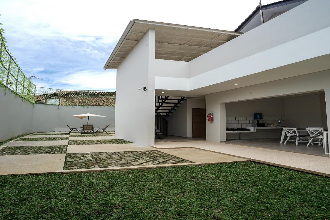 Oyo 367 Ridha Residence Bandung Exterior photo